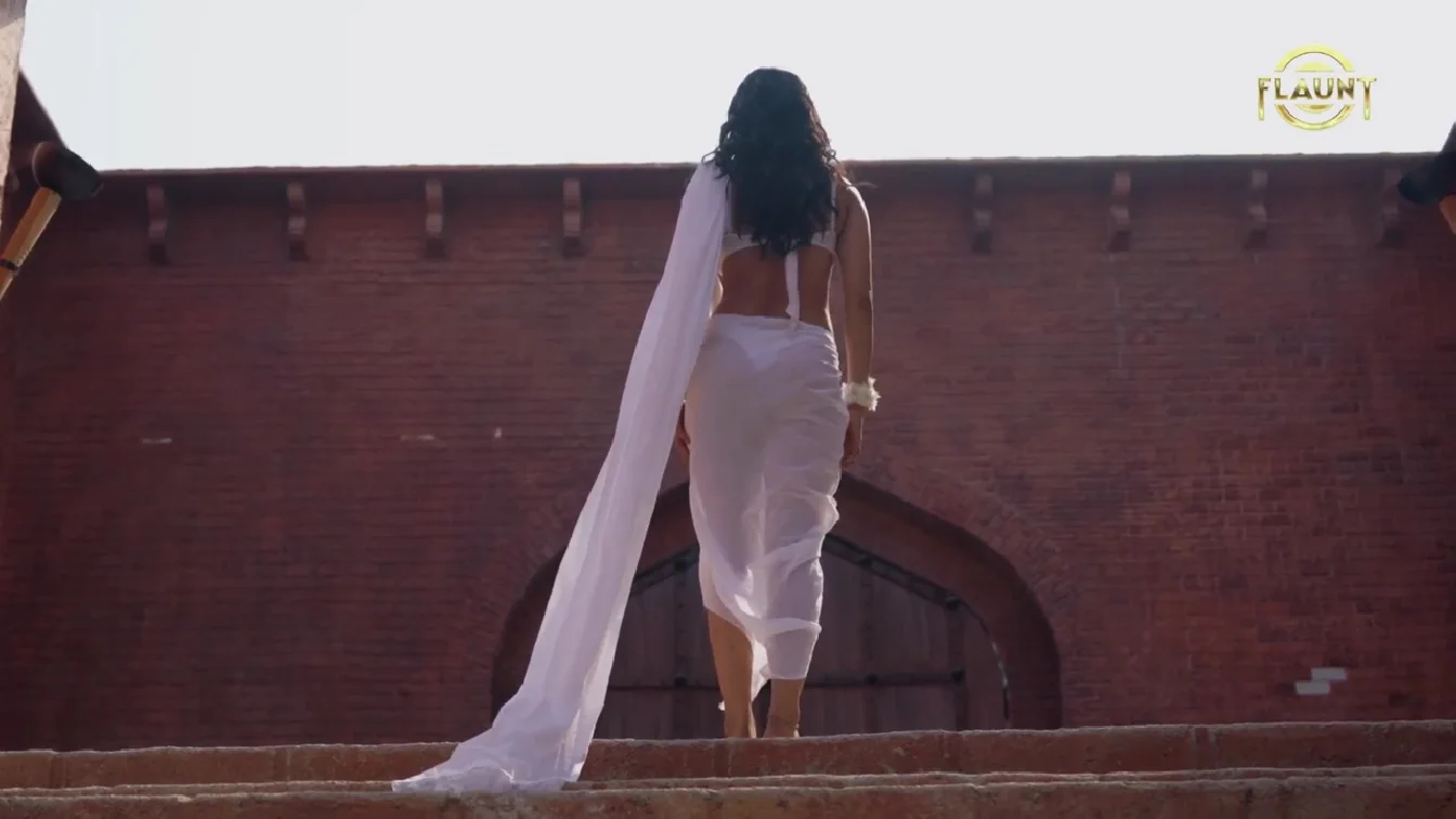 Alluring Anjali S01 E01-05 Atrangii